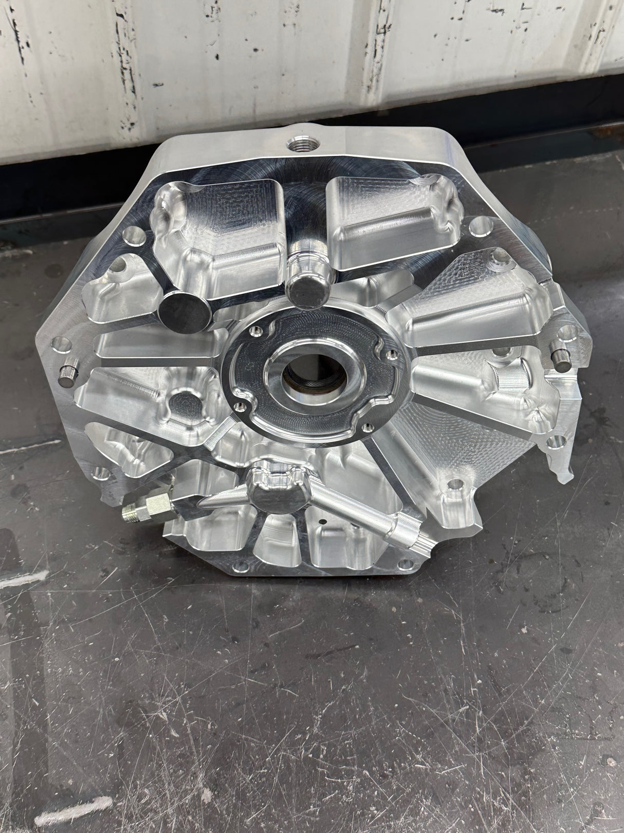 Bowler T-56 Magnum Front Cover with Pump and spray bar - Billet